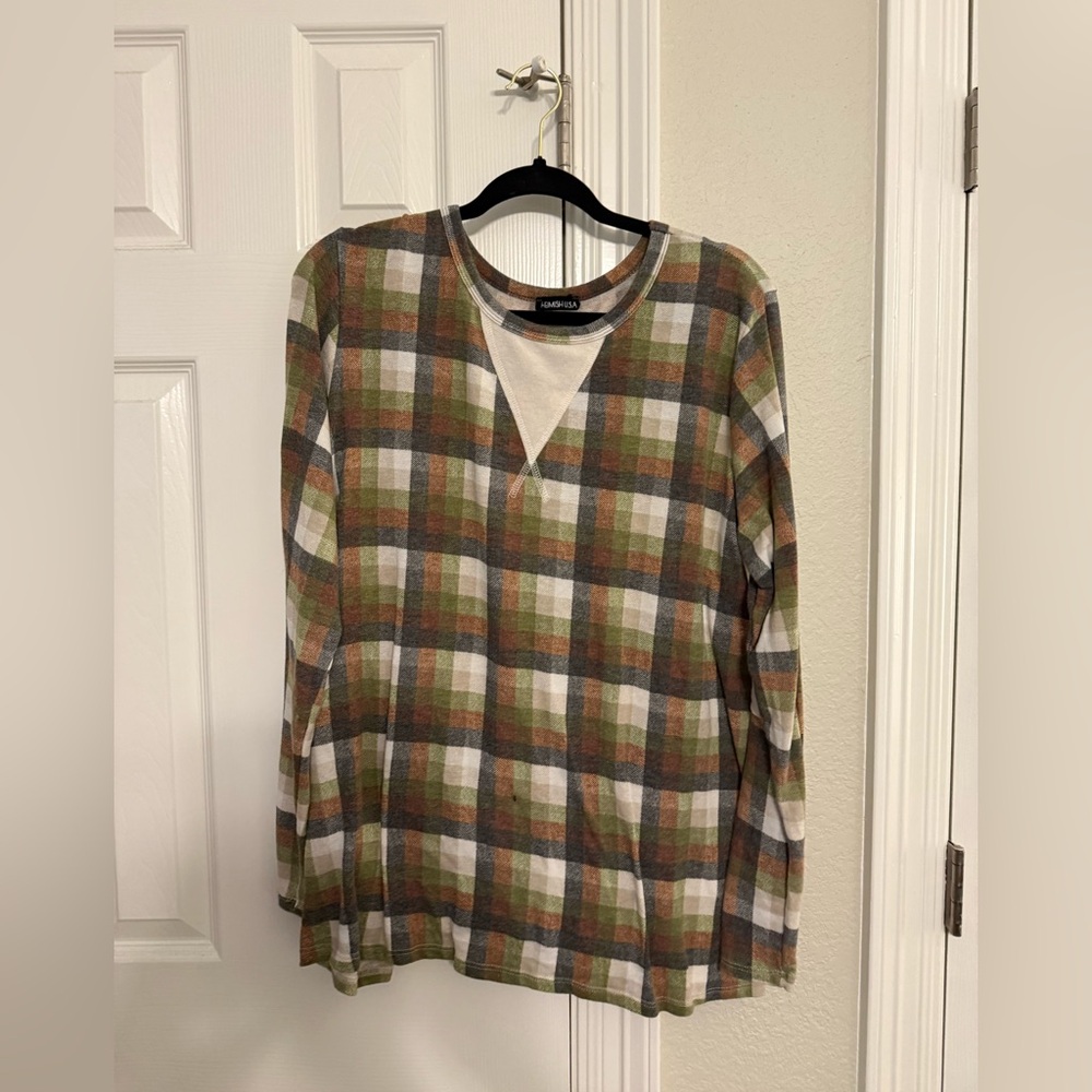 Plaid Long Sleeve Top